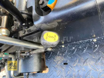 Трактор Lovol TE 244 HT с отвалом